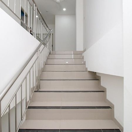 Reddoorz Plus @ Terban Residence يوغياكارتا المظهر الخارجي الصورة
