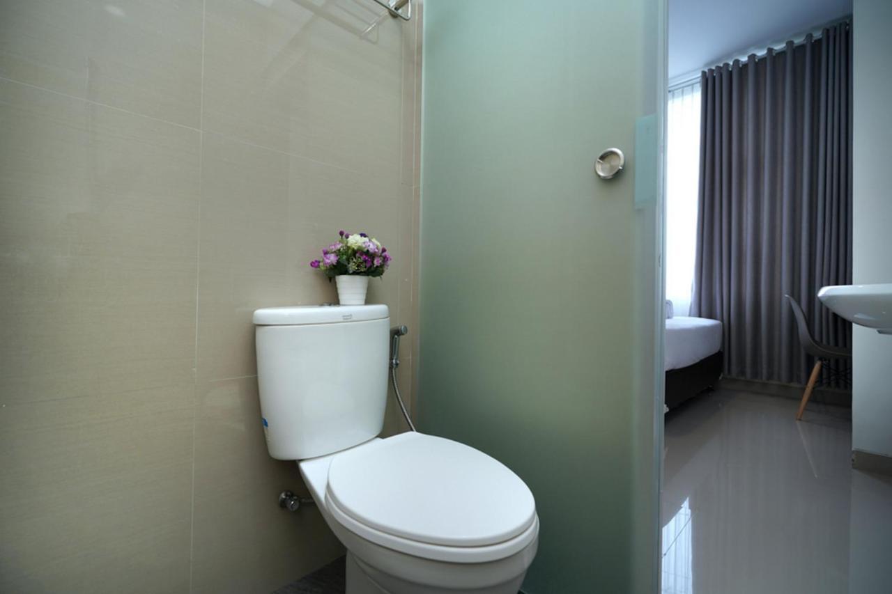 Reddoorz Plus @ Terban Residence يوغياكارتا المظهر الخارجي الصورة