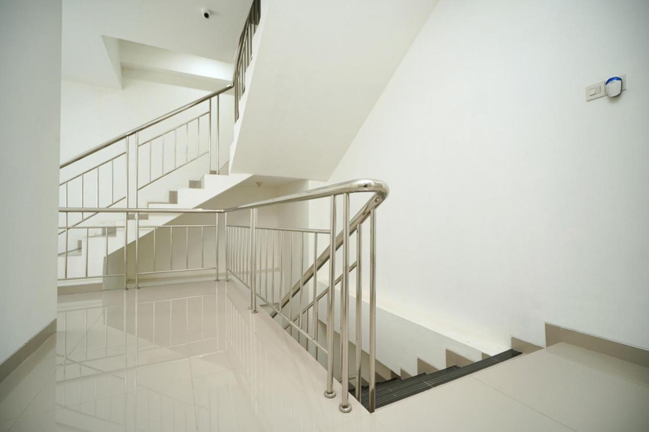 Reddoorz Plus @ Terban Residence يوغياكارتا المظهر الخارجي الصورة