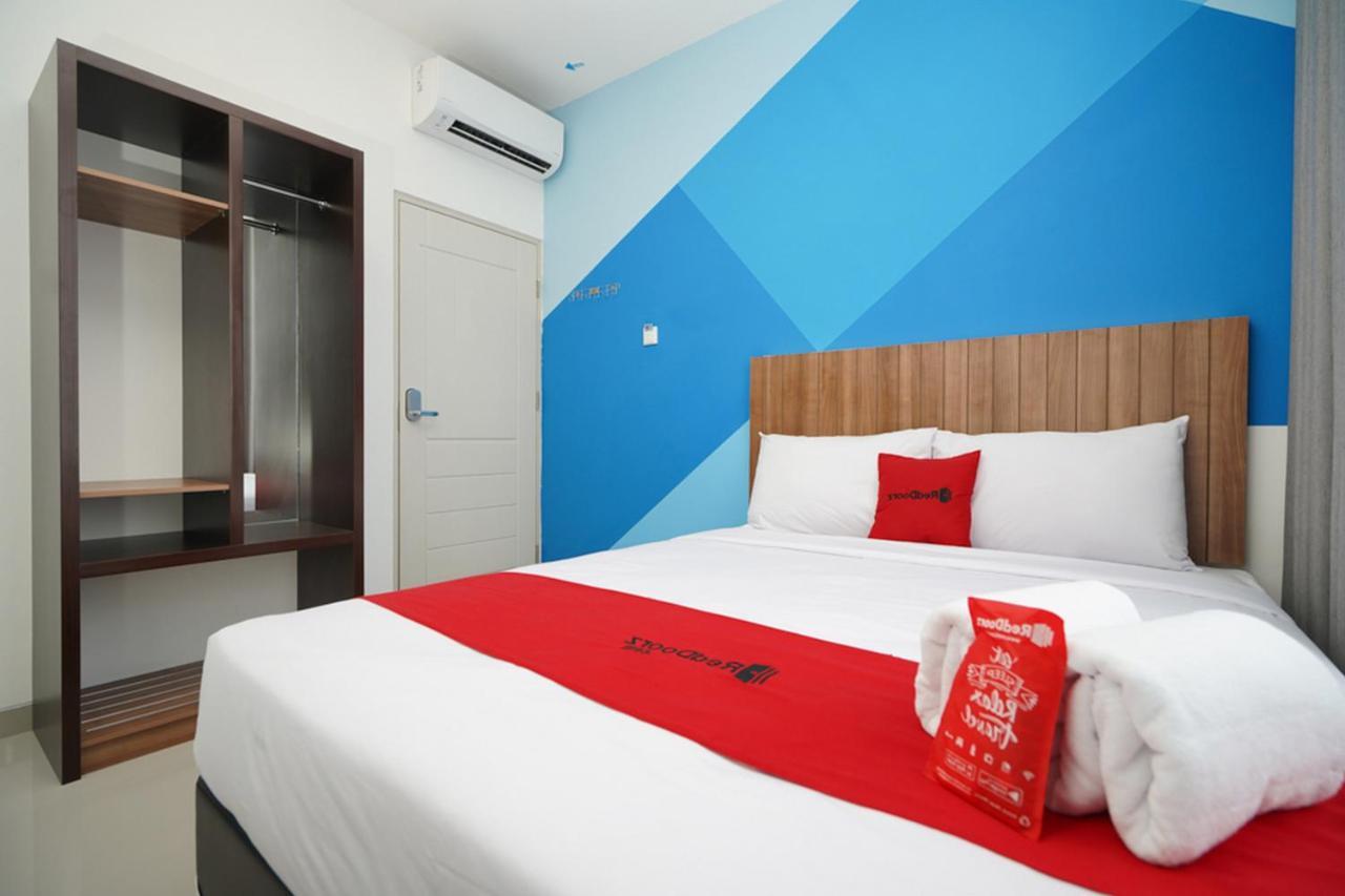 Reddoorz Plus @ Terban Residence يوغياكارتا المظهر الخارجي الصورة