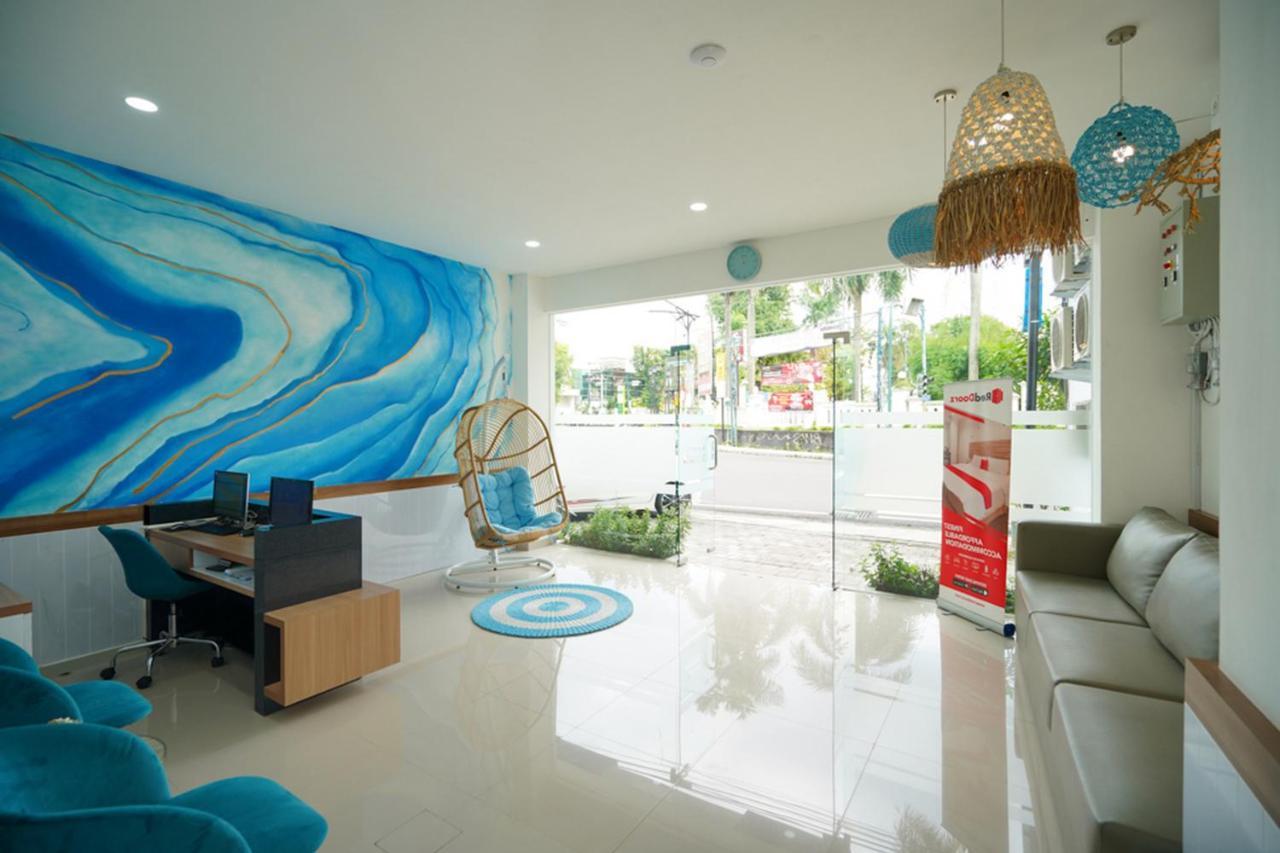 Reddoorz Plus @ Terban Residence يوغياكارتا المظهر الخارجي الصورة