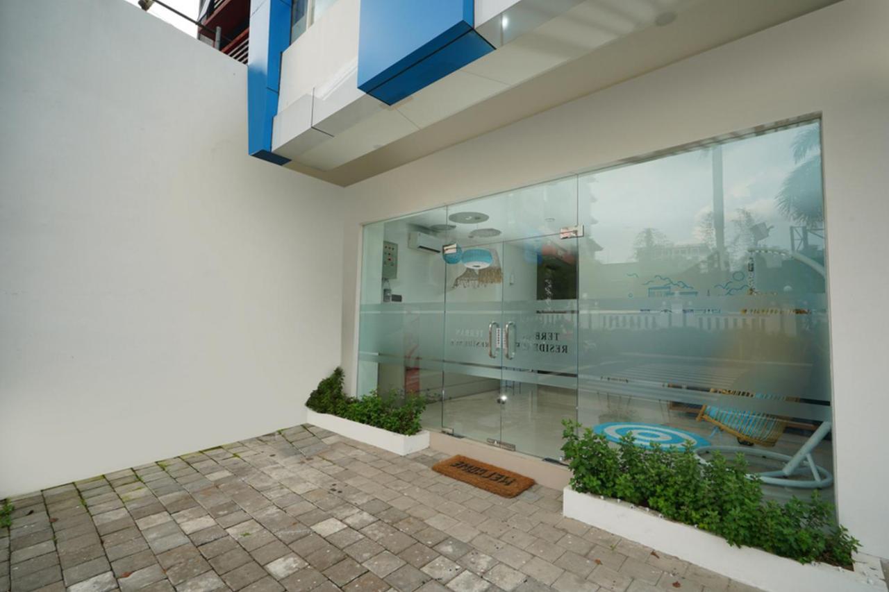 Reddoorz Plus @ Terban Residence يوغياكارتا المظهر الخارجي الصورة